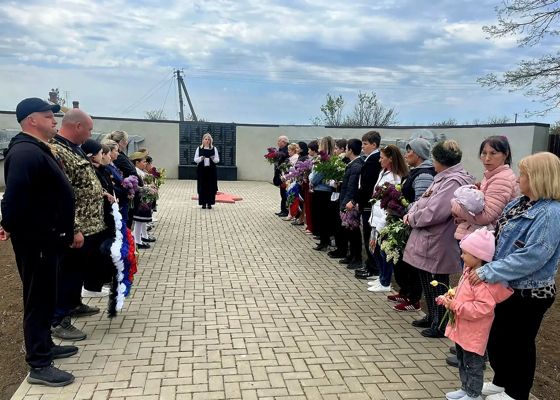9 мая наша страна отметила 81-ю годовщину Великой Победы! В Юловском сельском поселении...