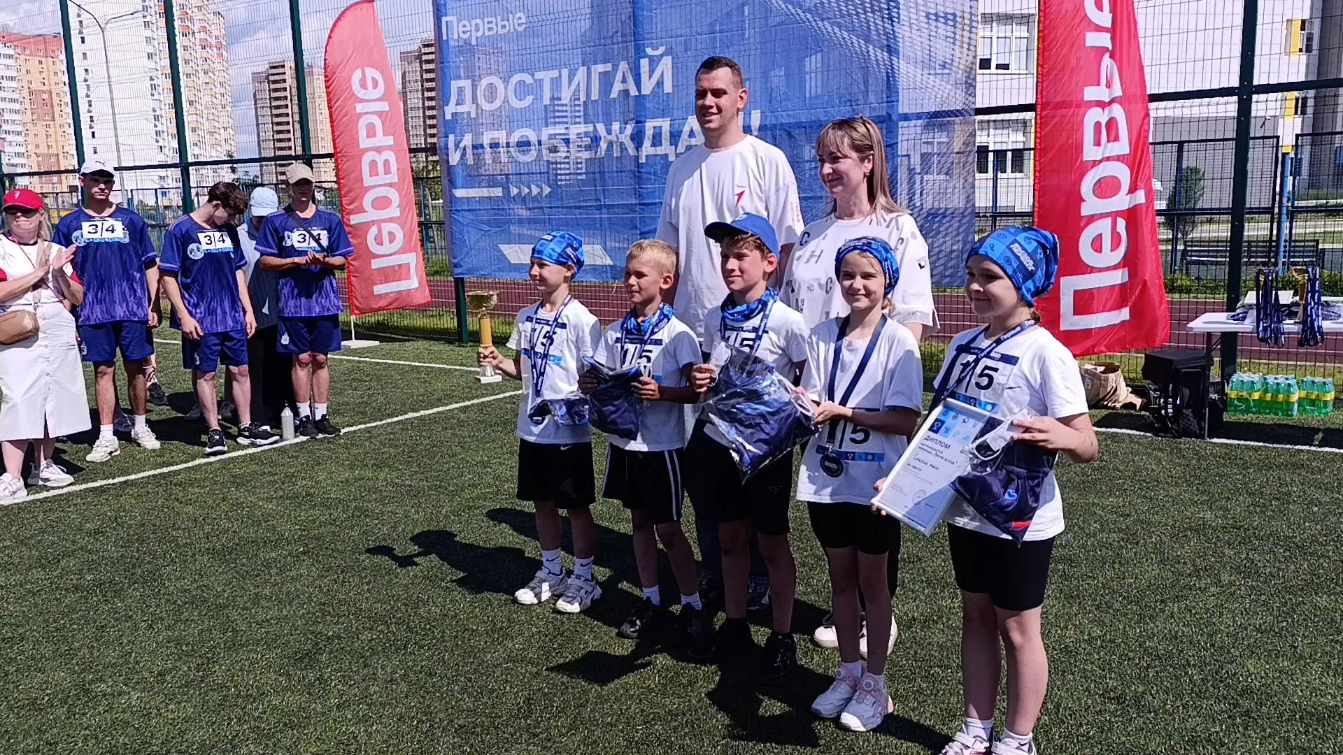 Наши на высоте! 🏆

Вчера команда младшей возрастной группы МБОУ СОШ №1 г. Сальска  с честью предста
