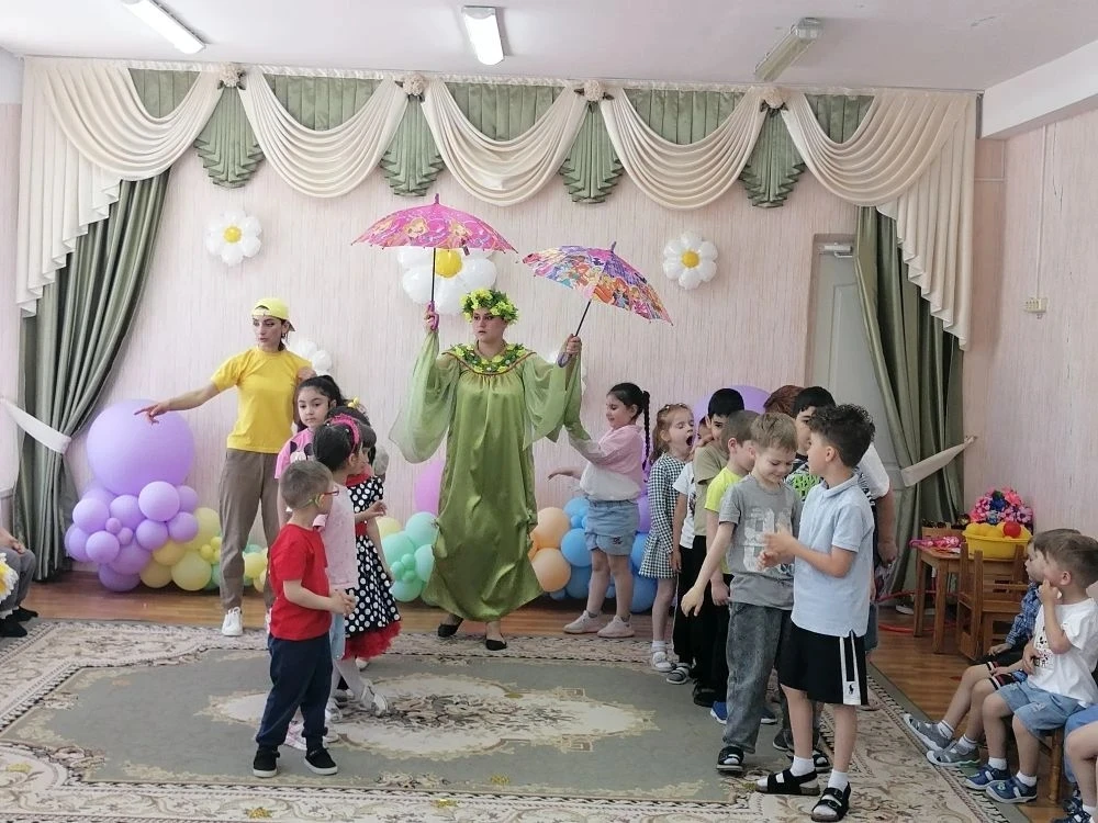 Солнечным и звонким утром 05.06.2026 года в нашем детском саду 🏠 состоялось долгожданное открытие л