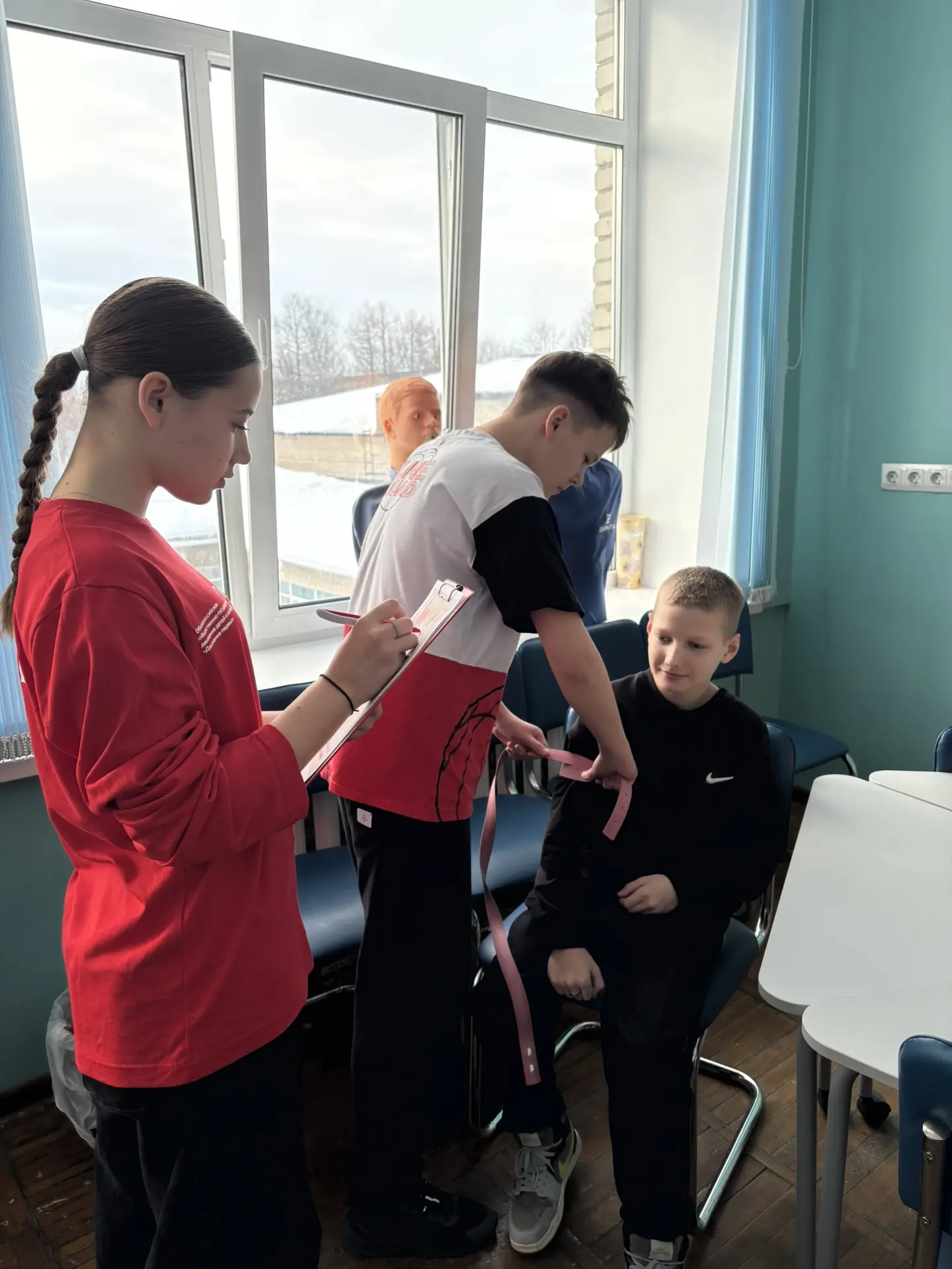 🇷🇺Быть первым - быть лучшим!  🏅На минувшей неделе в нашей школе прошел школьный отборочный этап млад