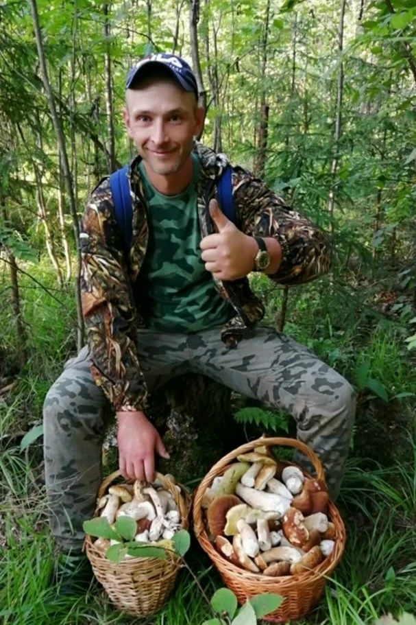 Тосненский район, белых очень много, но большинство с пассажирами, брал только средний ...