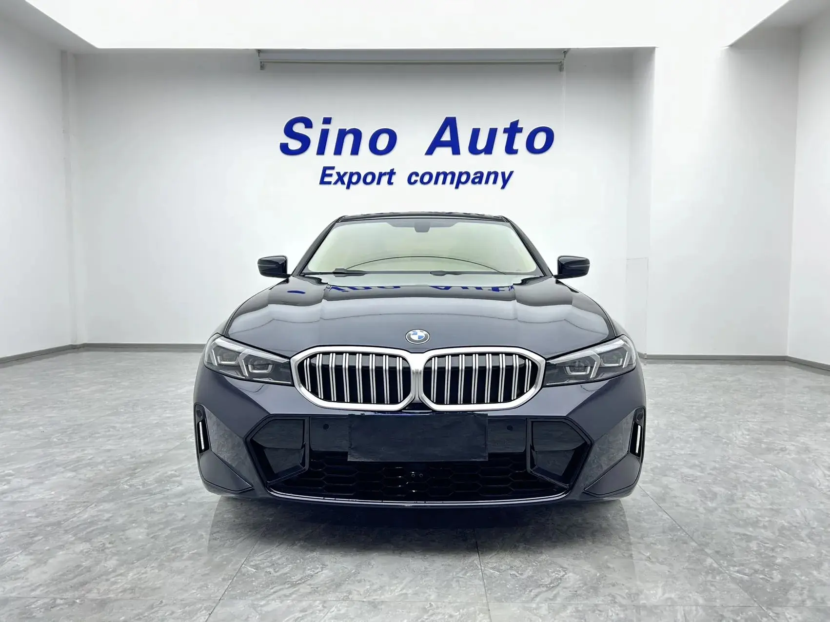 🔥 BMW 320Li 2022 уже сейчас можно забронировать 🔥

🚘BMW 320Li 2022 — премиальный автомобиль с удл
