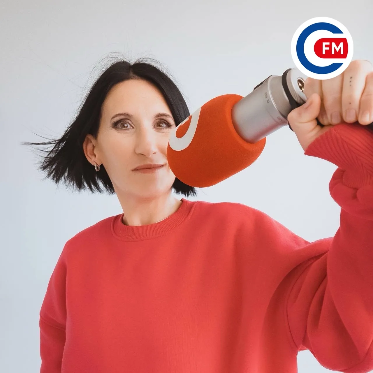 🤩 Передавай приветы и поздравления!

Пиши сообщения для своих близких, коллег, друзей в комментария