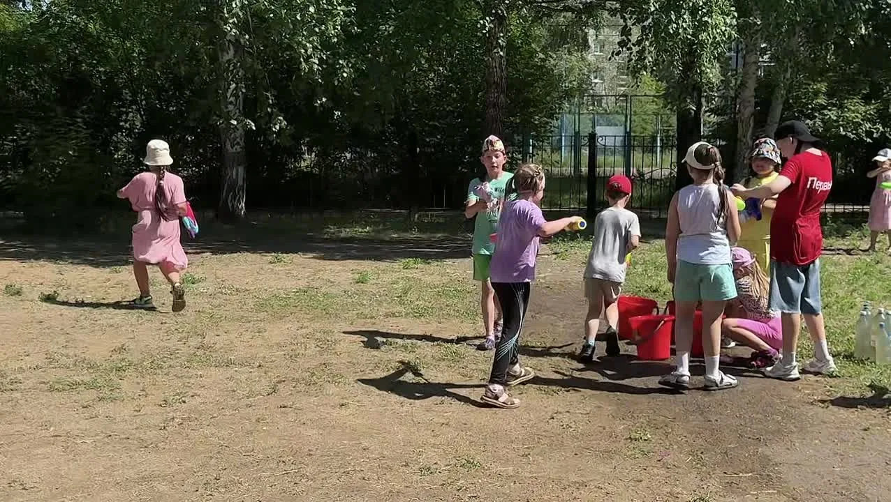 🦅 Дневник лагеря «Содружество Орлят России». День 21: Миссия дня «До скорых встреч. День молодежи!»