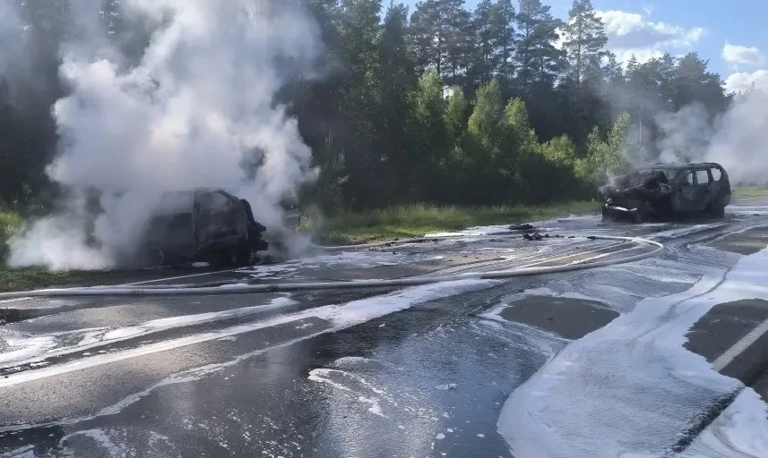 ❗️В ДТП в Нолинском районе погиб водитель Лады Приоры.

16 июня в 16:10 на 150 км автодороги «Киров 