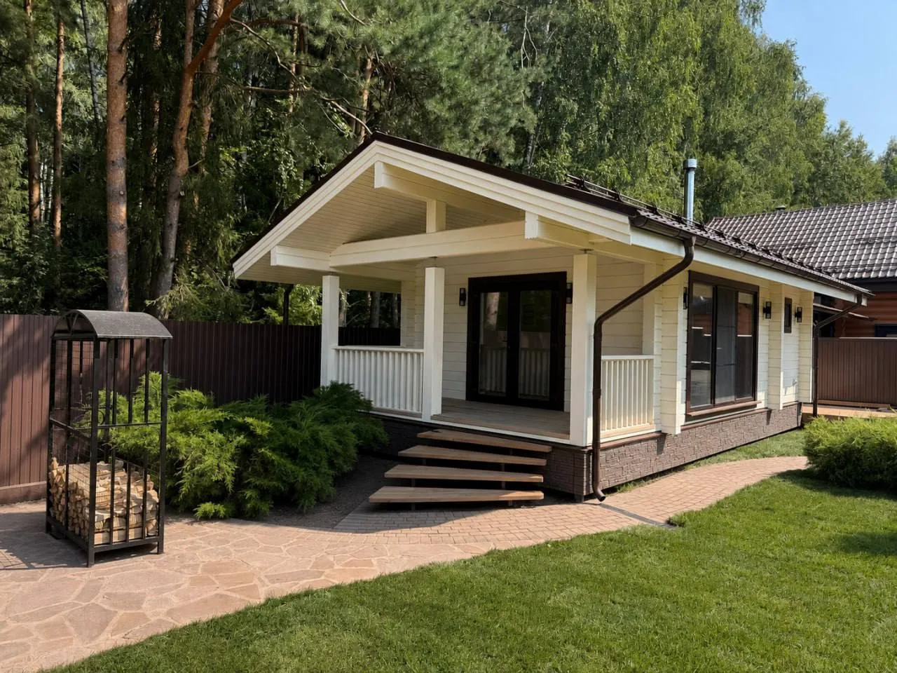 🏡 Фотоотчёт по построенной бане «Берлин» 5×9 м.