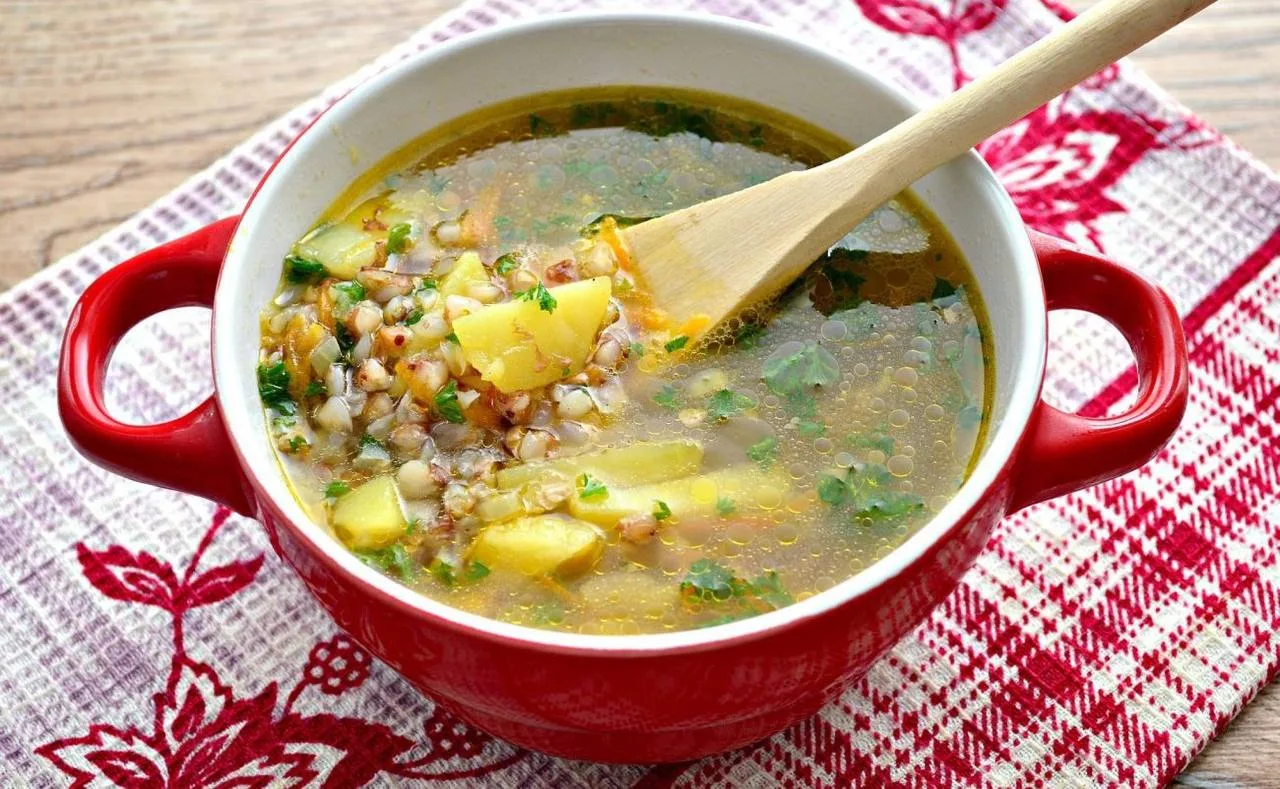 Гречневый суп с курицей