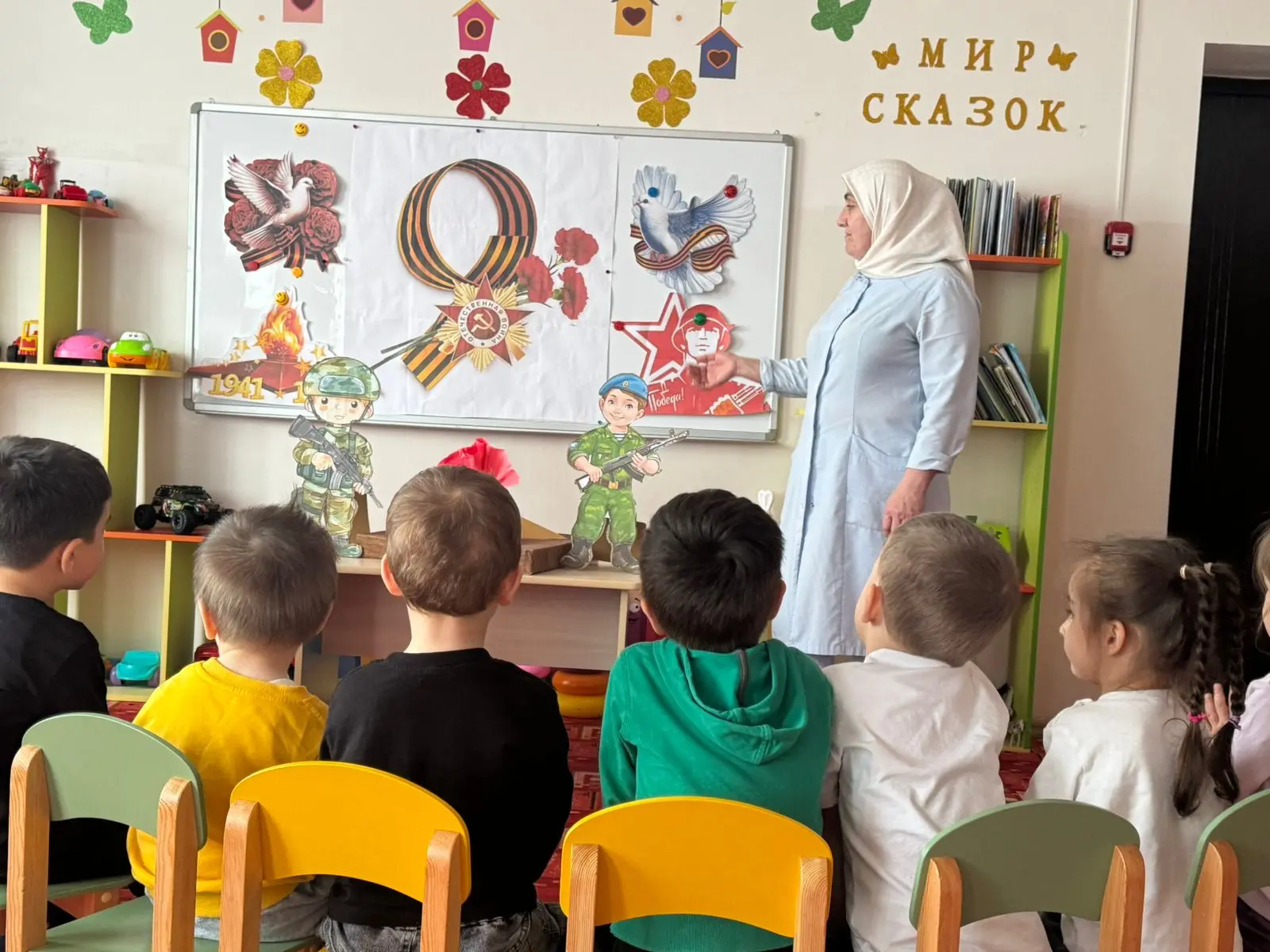 Младшая группа «Светлячки»