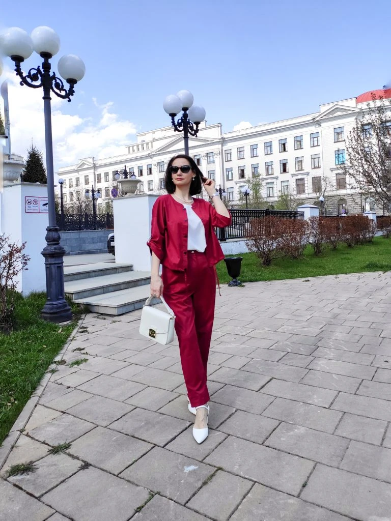🍒 Образ в хлопковом костюме в цвете бургунди - идеальное сочетание стиля, комфорта и к...