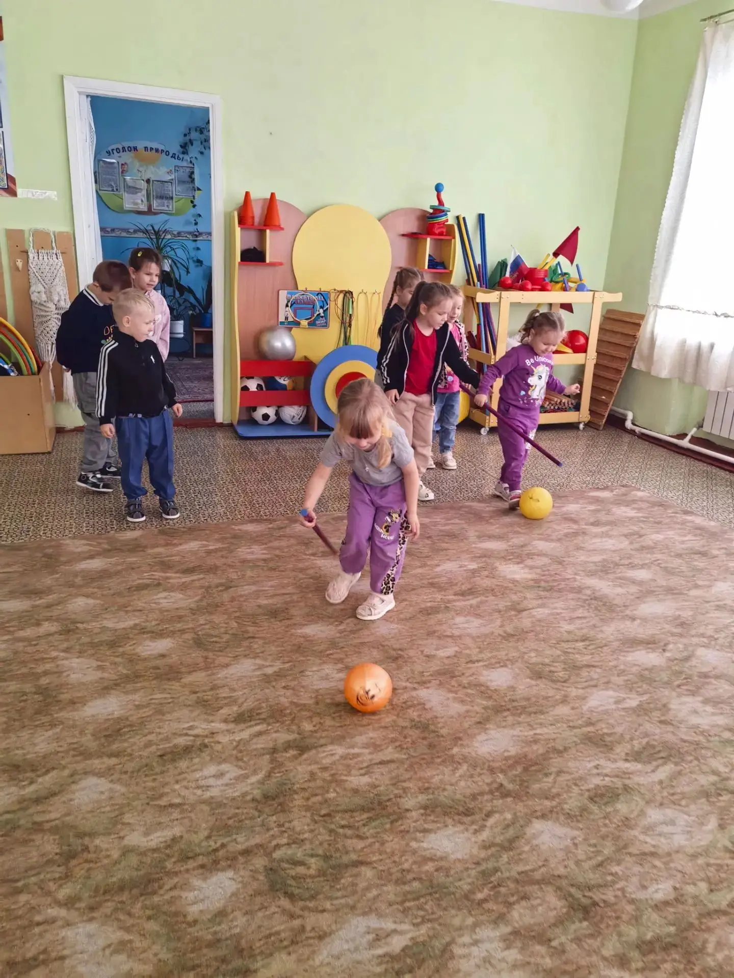 🤸Заниматься физкультурой⛹️ полезно, 💪а веселой физкультурой🤾 - интереснее вдвойне👍