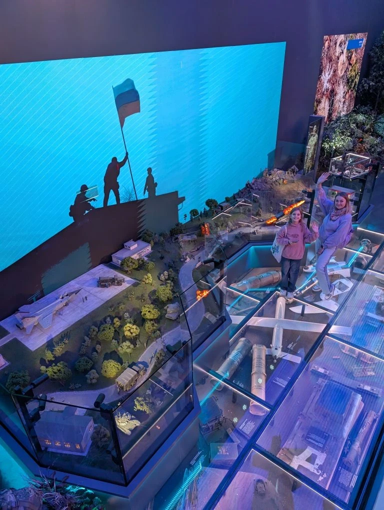 🇷🇺 ВСТРЕЧА С ГЕРОЯМИ НАШЕГО ВРЕМЕНИ 🇷🇺  Сегодня в рамках патриотического воспитания учащиеся Кадетск