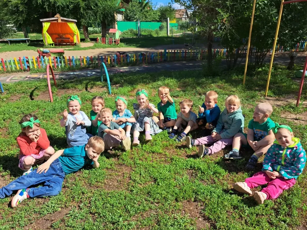 Наш «Зелёный день» в цветной неделе! 🌿
Цветная неделя в нашем детском саду продолжается, и сегодня 