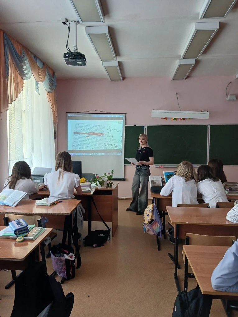 🧩В​ рамках акции, приуроченной к Международному дню отказа от курения​ для обучающихся 8 «Б» класса​