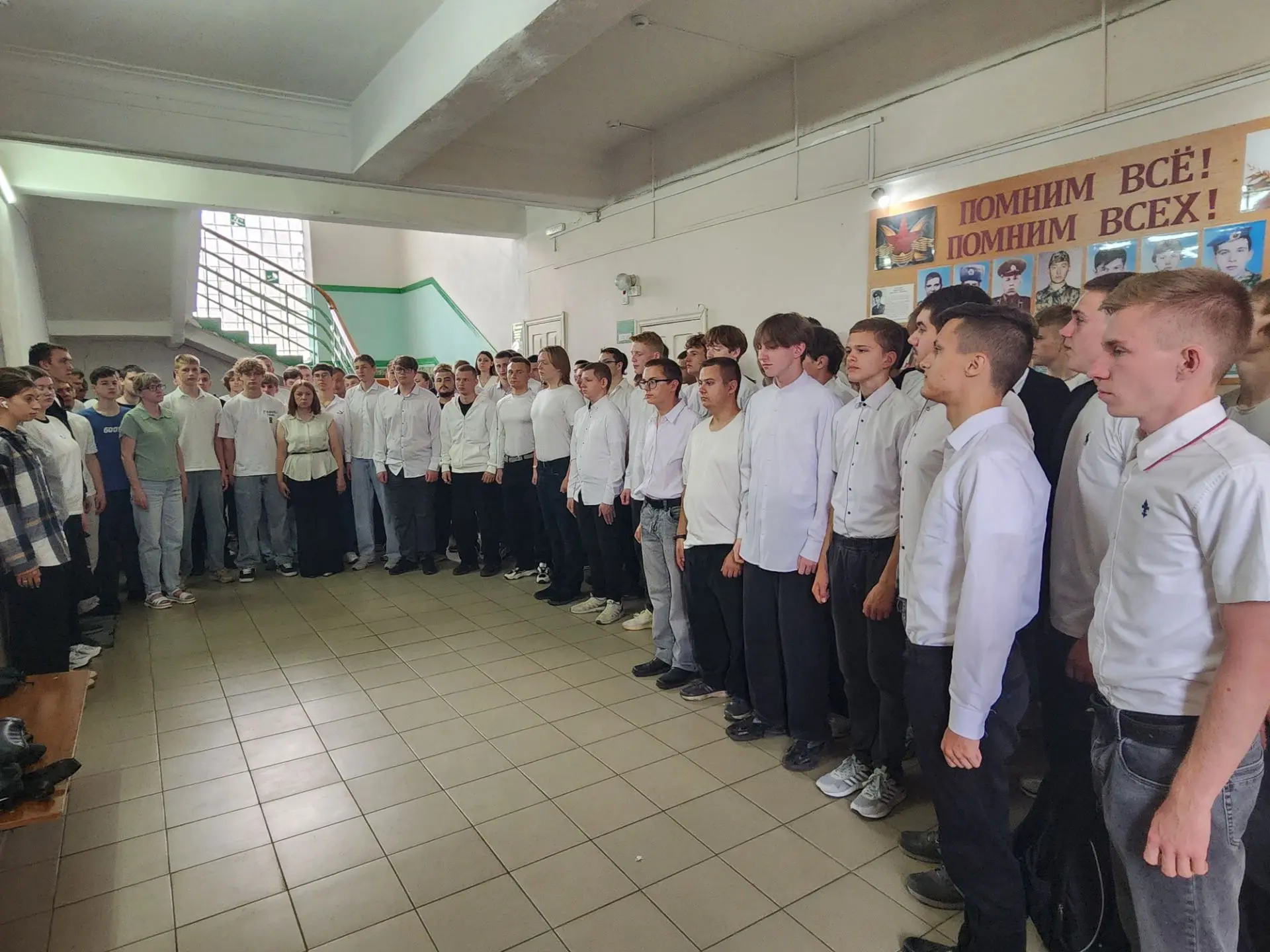 Вечная слава героям!