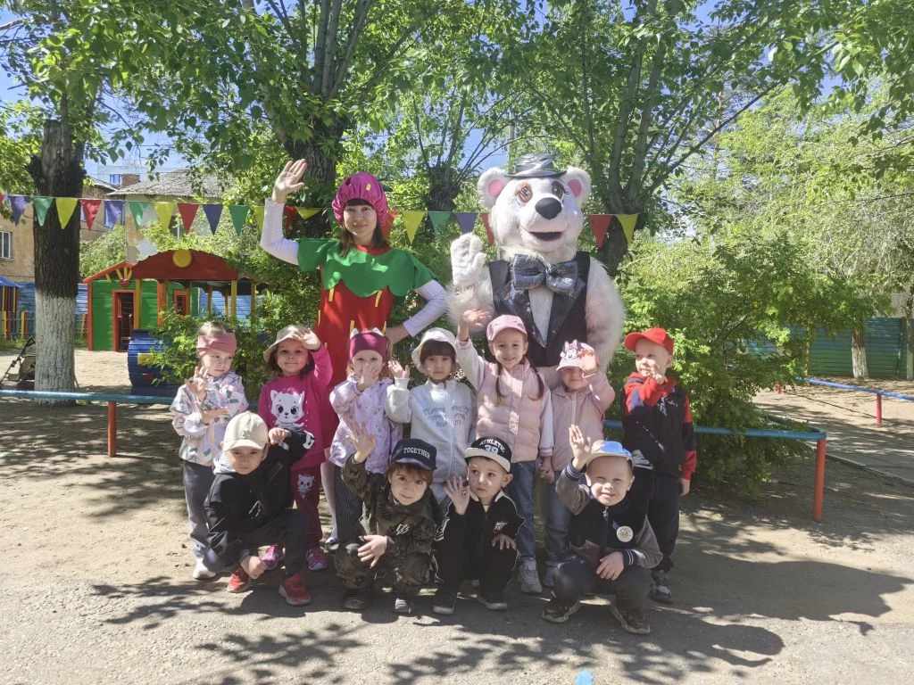 В нашем детском саду прошёл замечательный праздник — 1 июня, День защиты детей. В гости к ребятам пр