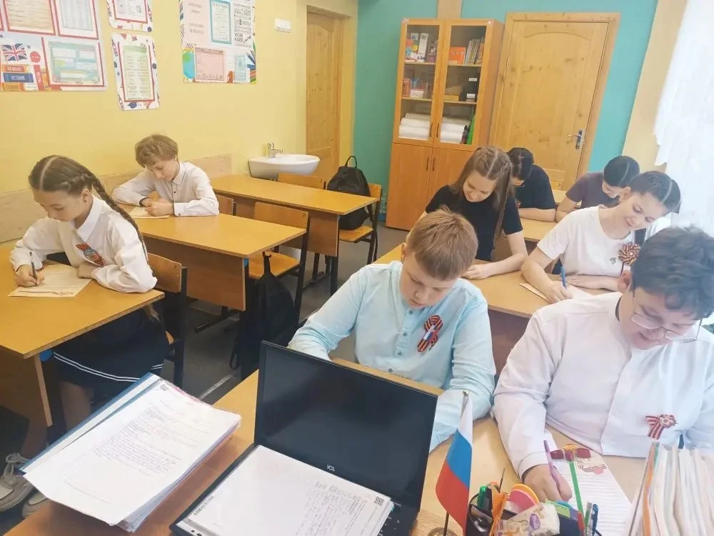 🕊️Учащиеся МОУ "ЦО Тайдаковский" принимают участие в региональном мероприятии «Солдатс...