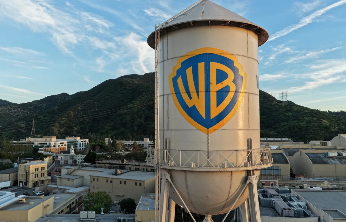Судебный процесс по делу о слиянии Paramount и WBD начнется в марте 2027 года.

Paramount настаива