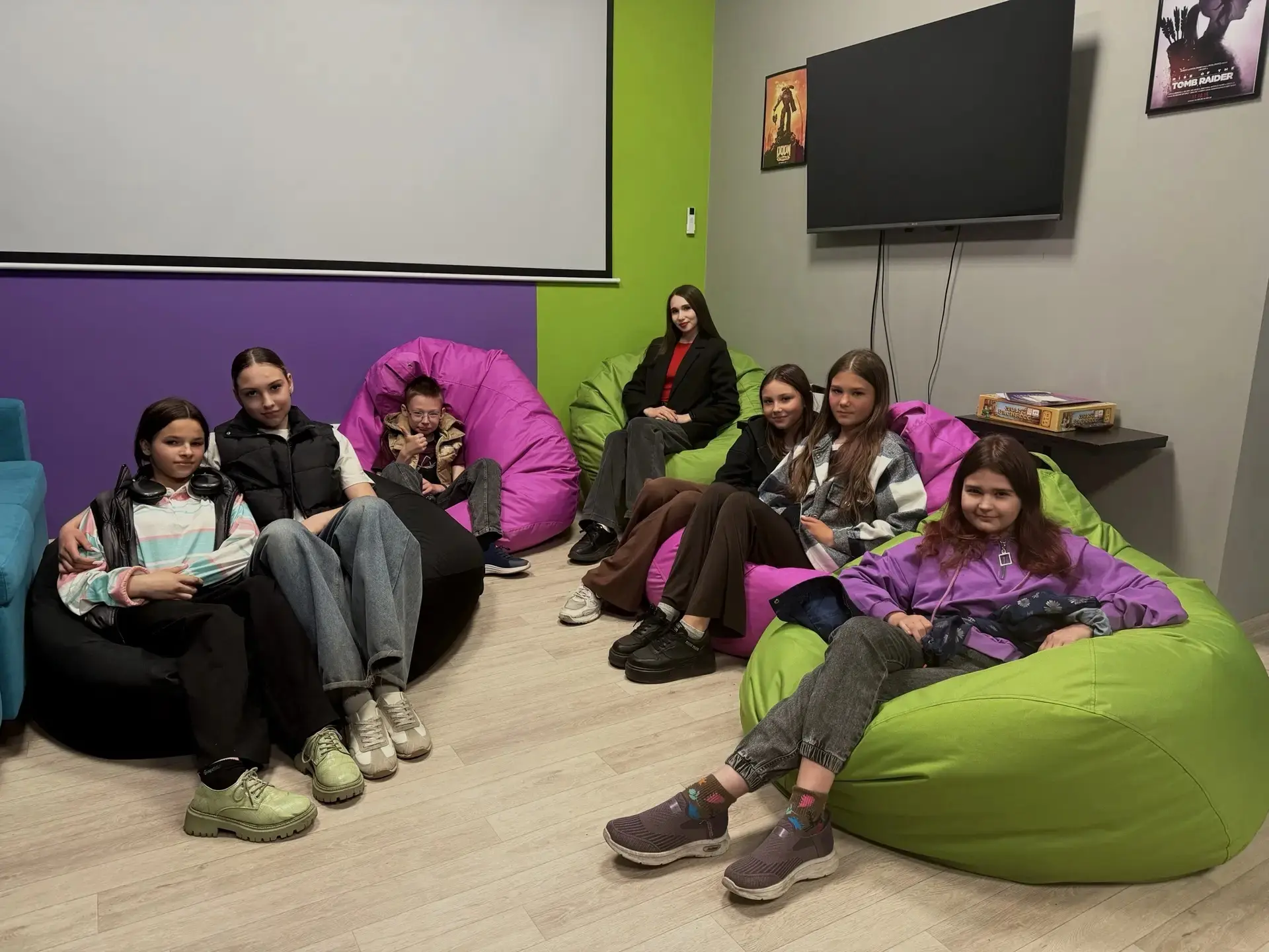 Как 5 «Б» класс побывал в доме молодежи🎬