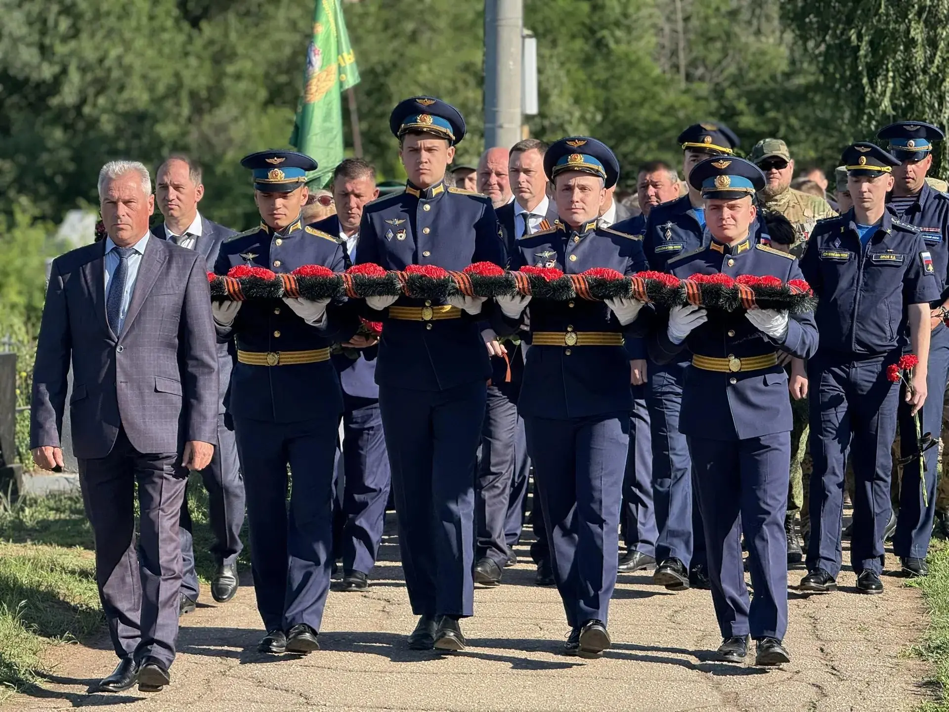 85 лет назад 22 июня 1941 года ровно в 4 часа утра мирная жизнь нашего народа была обор...