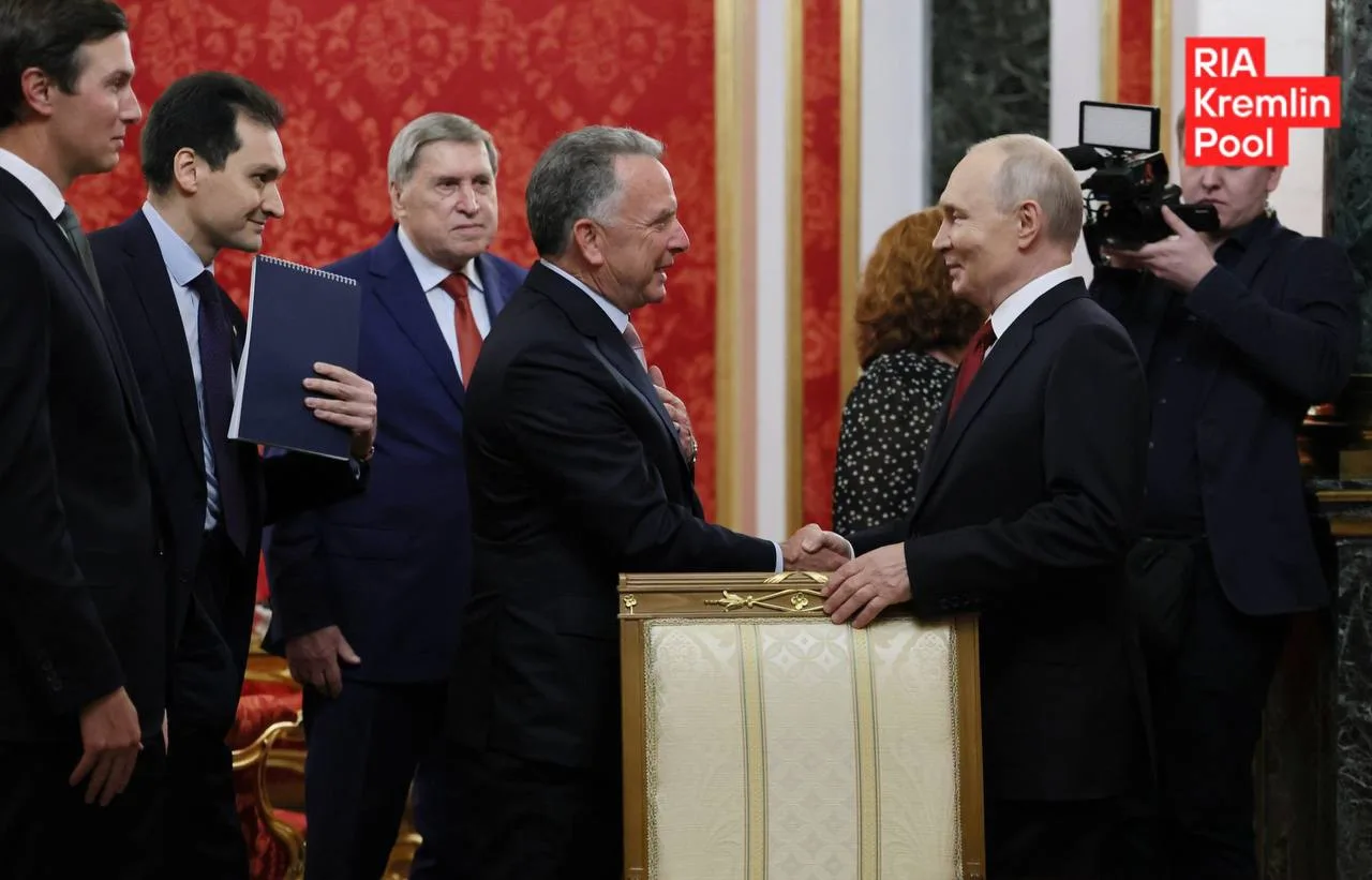 Ушаков назвал переговоры Путина с Уиткоффом и Кушнером содержательными,  предельно откр...