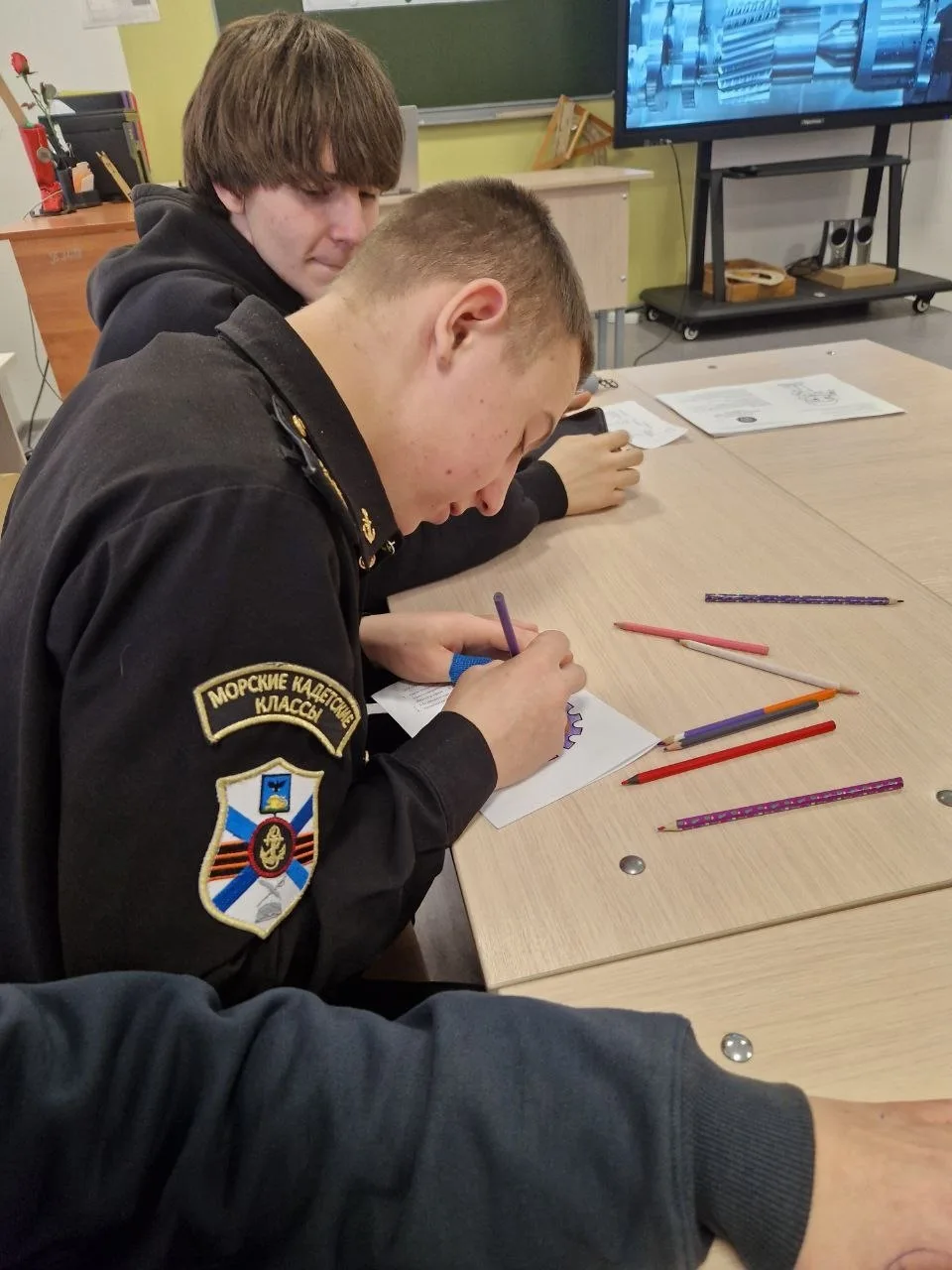 Профориентация в разгаре!   Кадеты 9 «А» класса посетили Белгородский машиностроительный техникум. Р