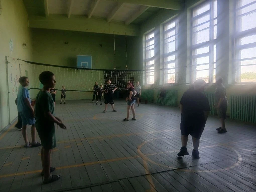 ⚡️ Заряжаемся энергией по полной! ⚡️В нашем школьном лагере день начинается не только с весёлых меро