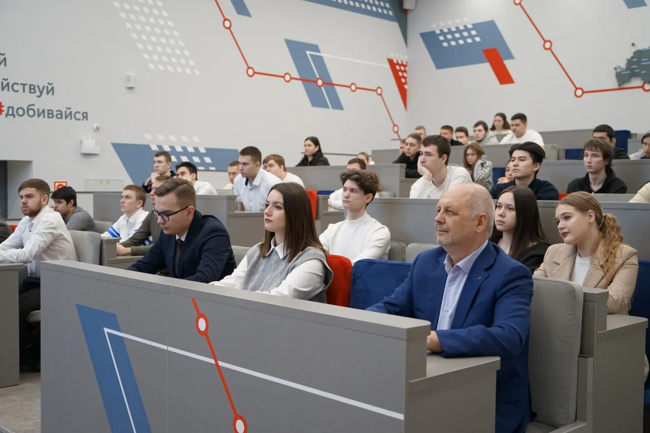 🔔 26 февраля в ПривГУПС состоялась открытая лекция заместителя главного инженера «Трансэнерго» — фил