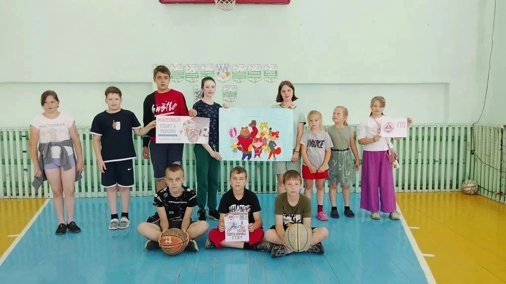 💪 6 июля в летнем оздоровительном лагере МОУ СОШ пос. Титово состоялась акция "Путешествие по стран