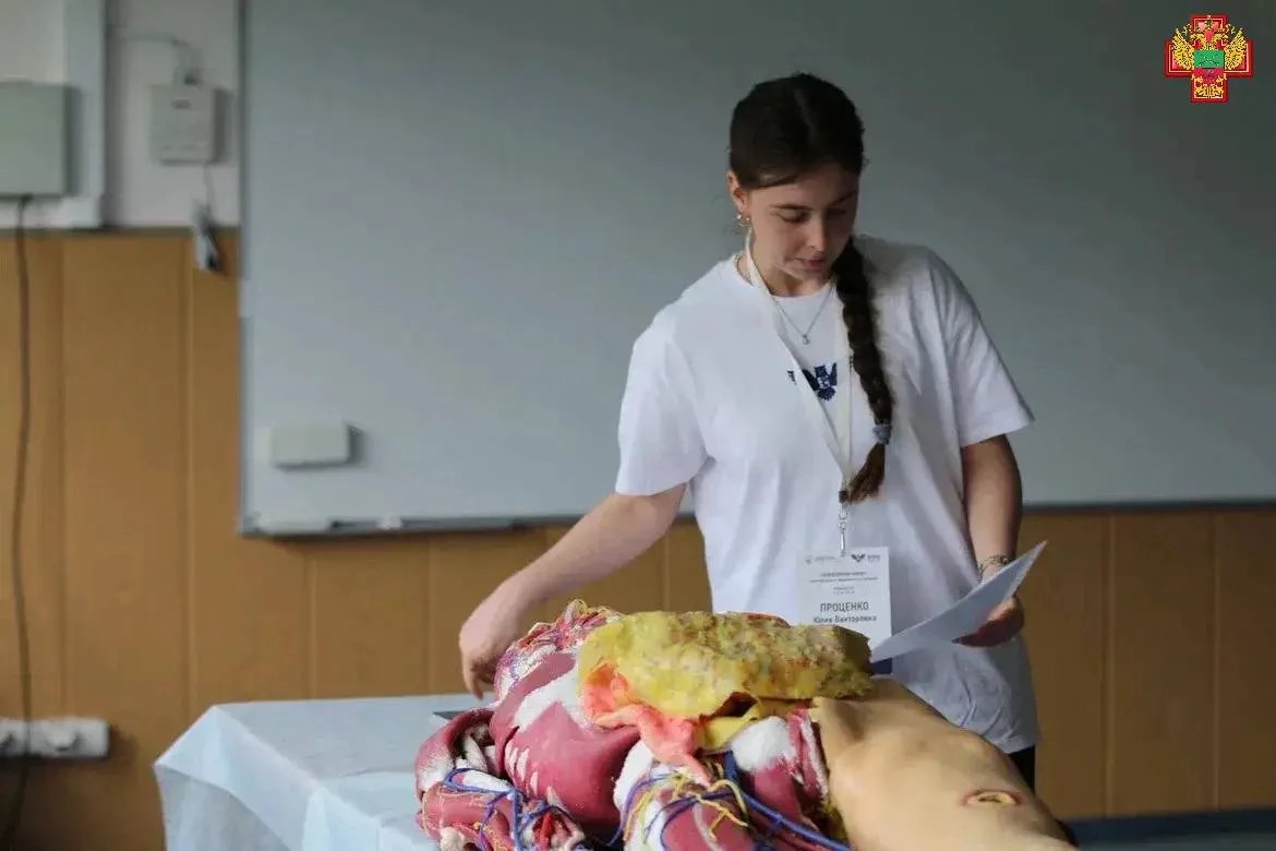 💉 Выпускница медколледжа из Бердянска ворвалась в сотню лучших студентов России

Юля Проценко — 12-