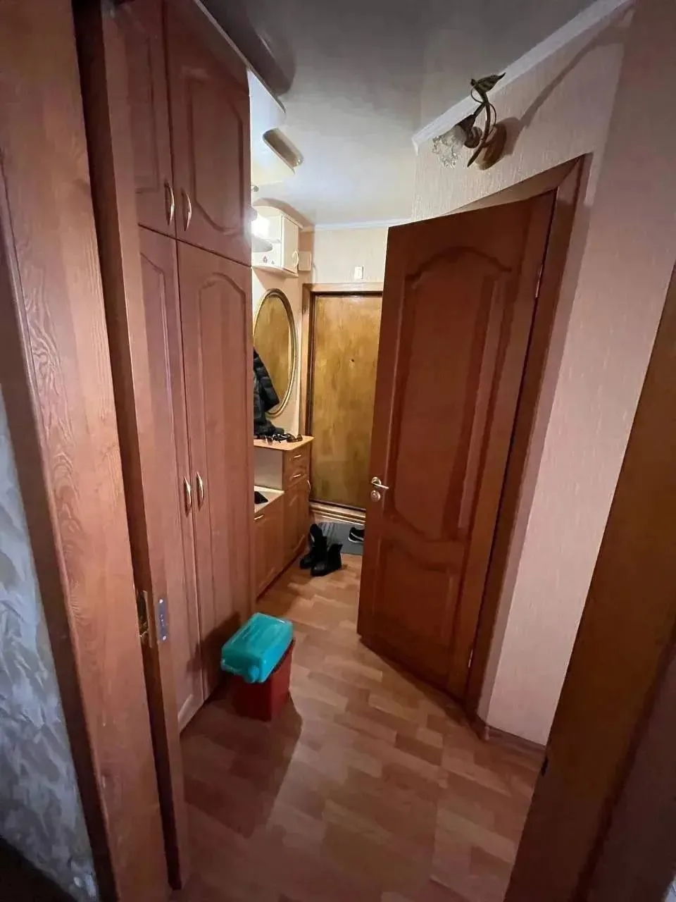 Продам трехкомнатную квартиру 

🌇Донецк, Киевский район, по адресу: проспект Мира, 46📍

🔹площадью