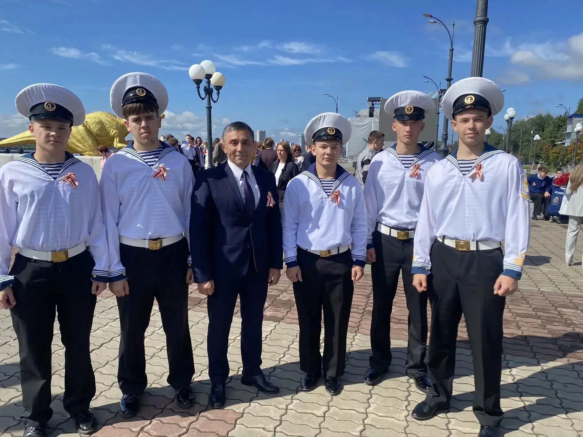 Сегодня участвуем в цикле мероприятий, посвященных 81-ой годовщине Победы над милитарис...