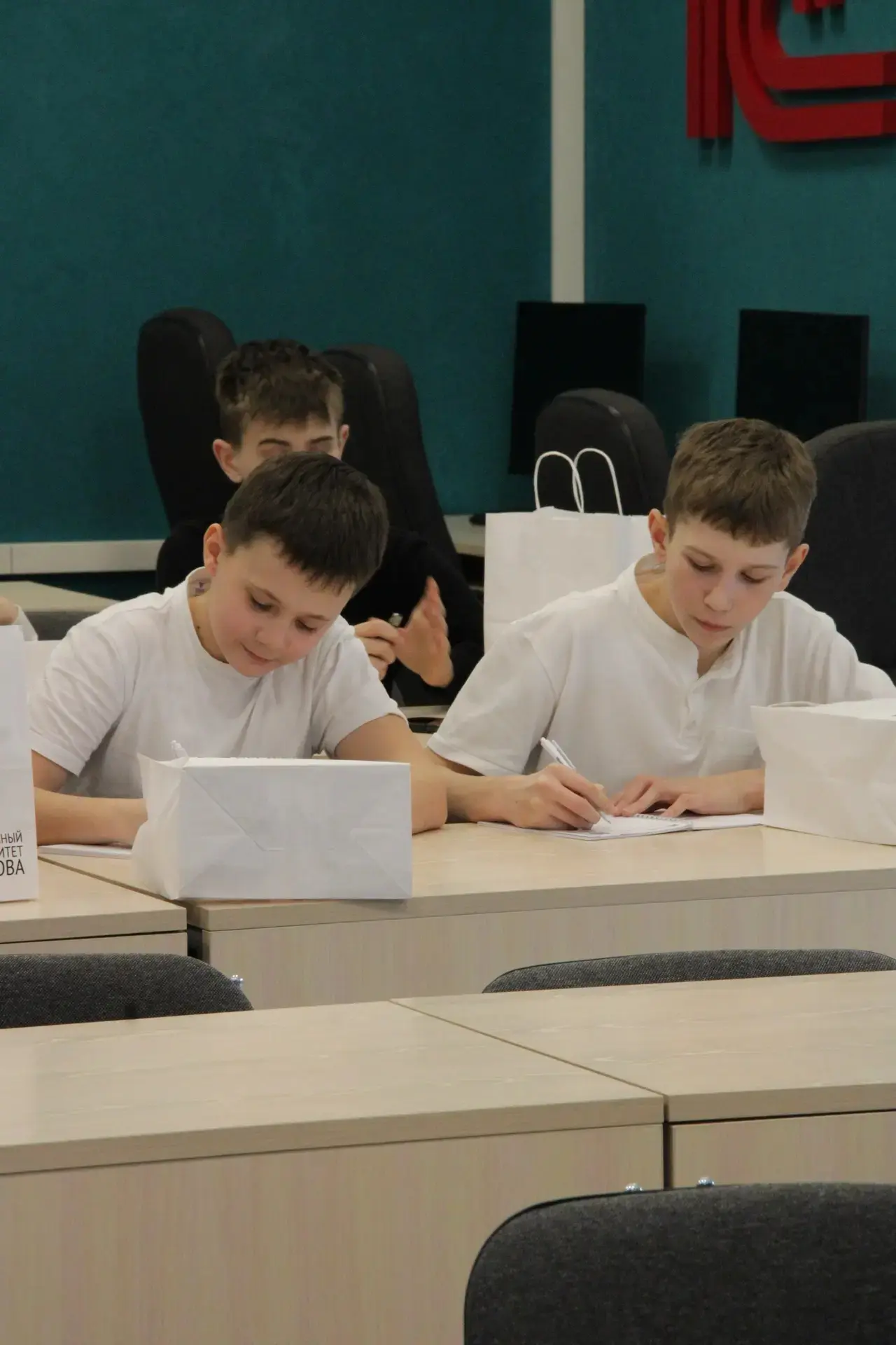 05.03.2026 учащиеся 6 «Б» класса посетили IT-пространство Алтайского государственного политехническо