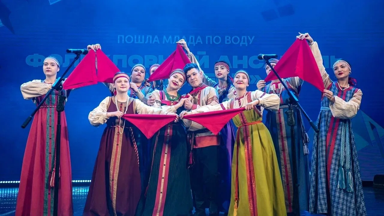 #СтудвеснаТГИК #СтудентыТГИК  🌸СТУДВЕСНА И 33 ТГИКОВЦА!🌸  👏🚌 Студенты, ставшие победителями в Студен