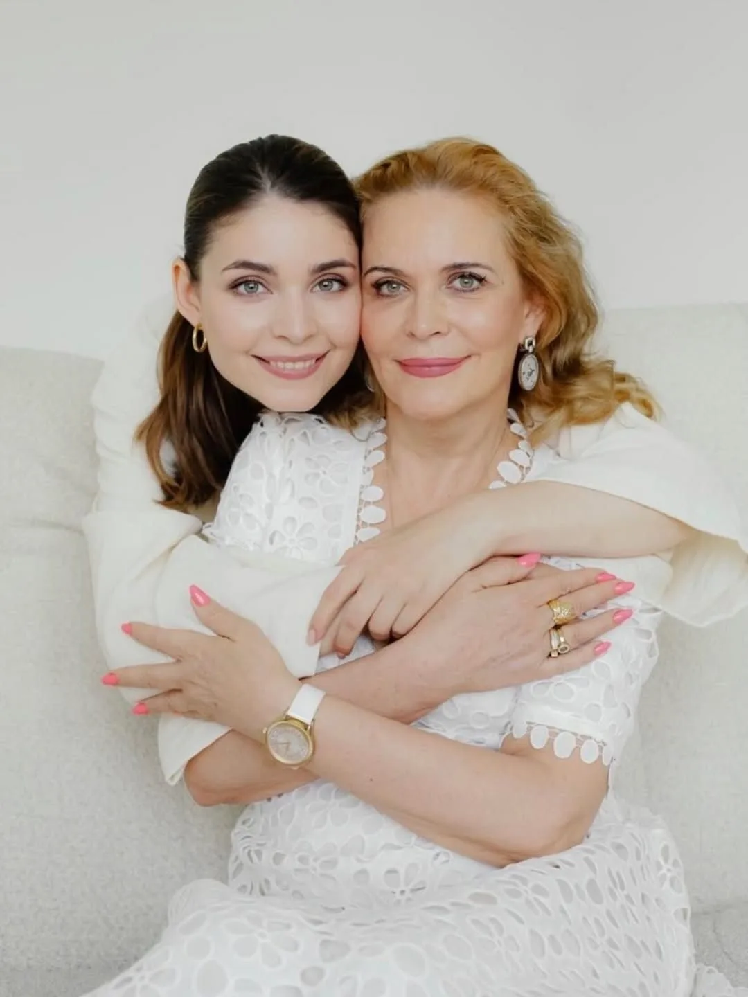Мария Козакова с теплотой поздравила свою маму Алёну Яковлеву с 65-летием