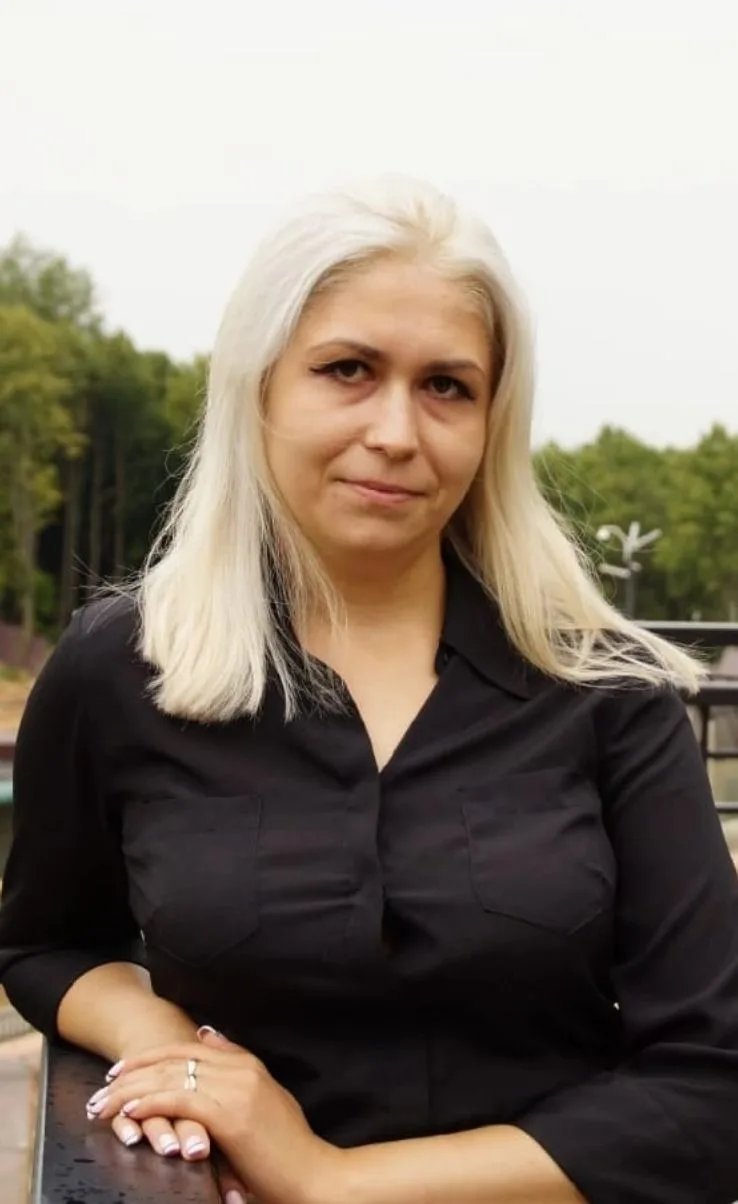 Дорогая наша Оксана Анатольевна!
От всего нашего дружного коллектива сегодня, в Ваш замечательный де