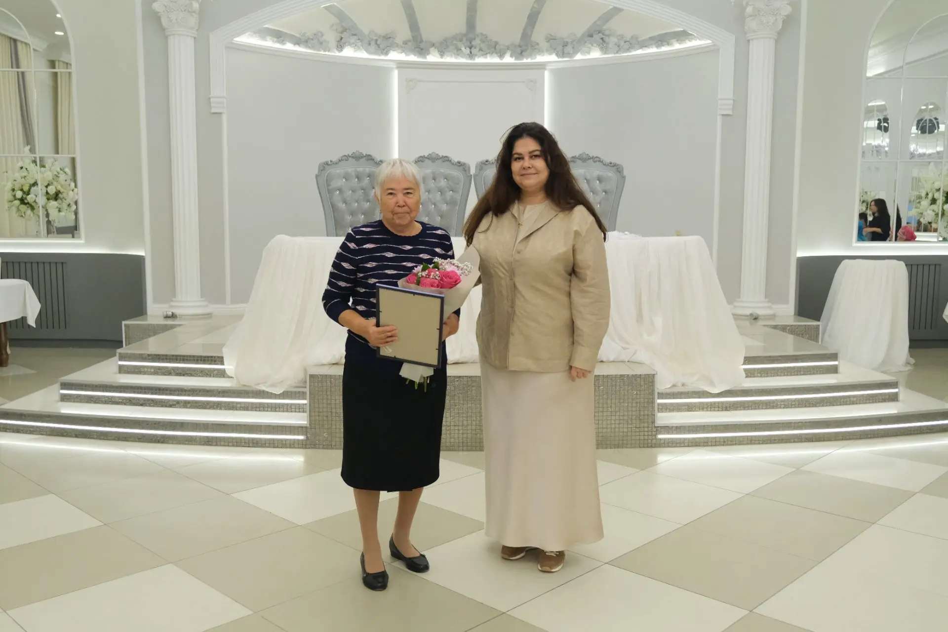 Сегодня особенно тёплый и важный день — день уважения, благодарности и признательности ...