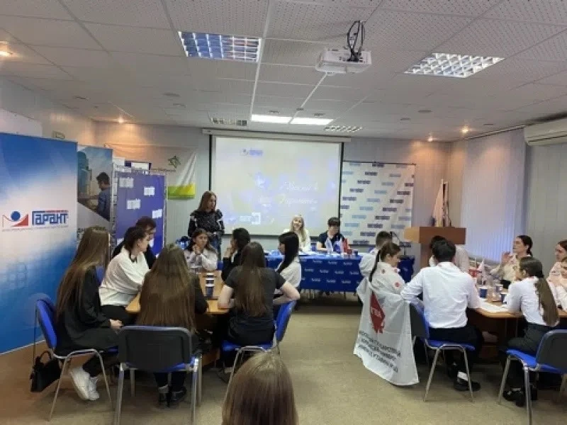 Межвузовская олимпиада📚

В рамках программы поддержки высших учебных заведений компанией «МастерСоф
