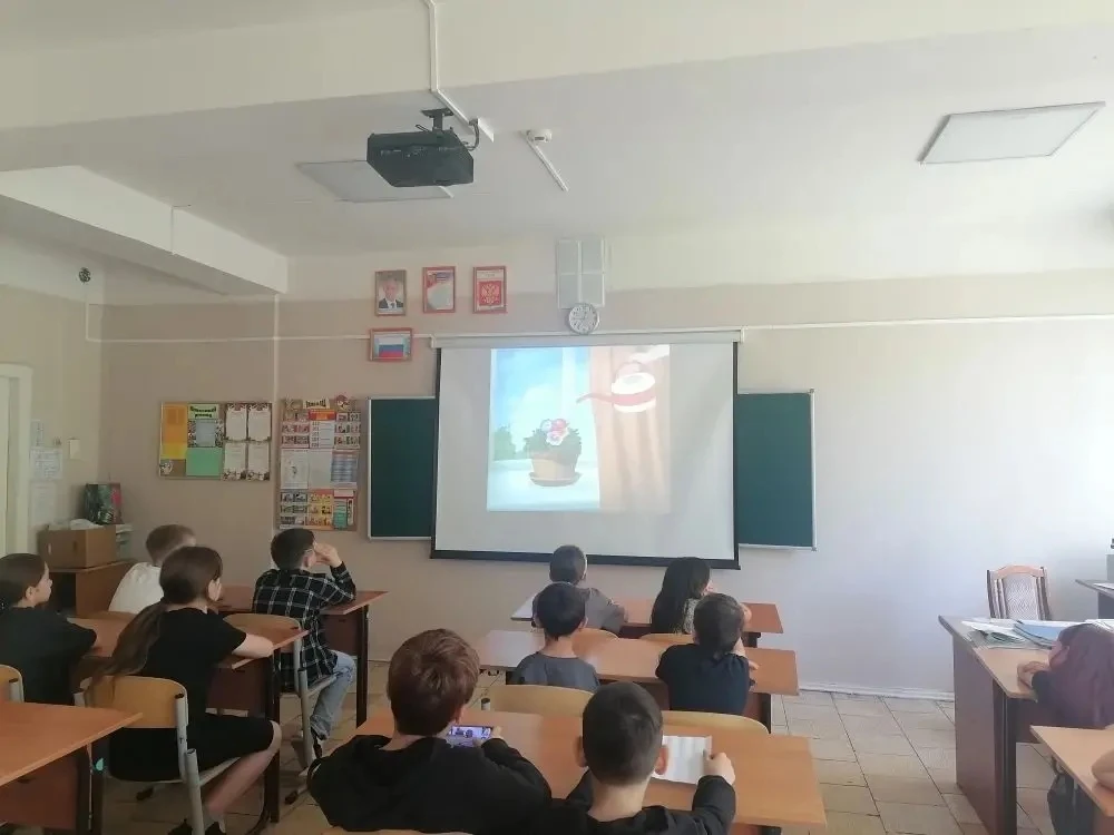 4 июня в  лагере «Ручеёк» (здание 25) выдался особенно активным и полезным. Всё началос...