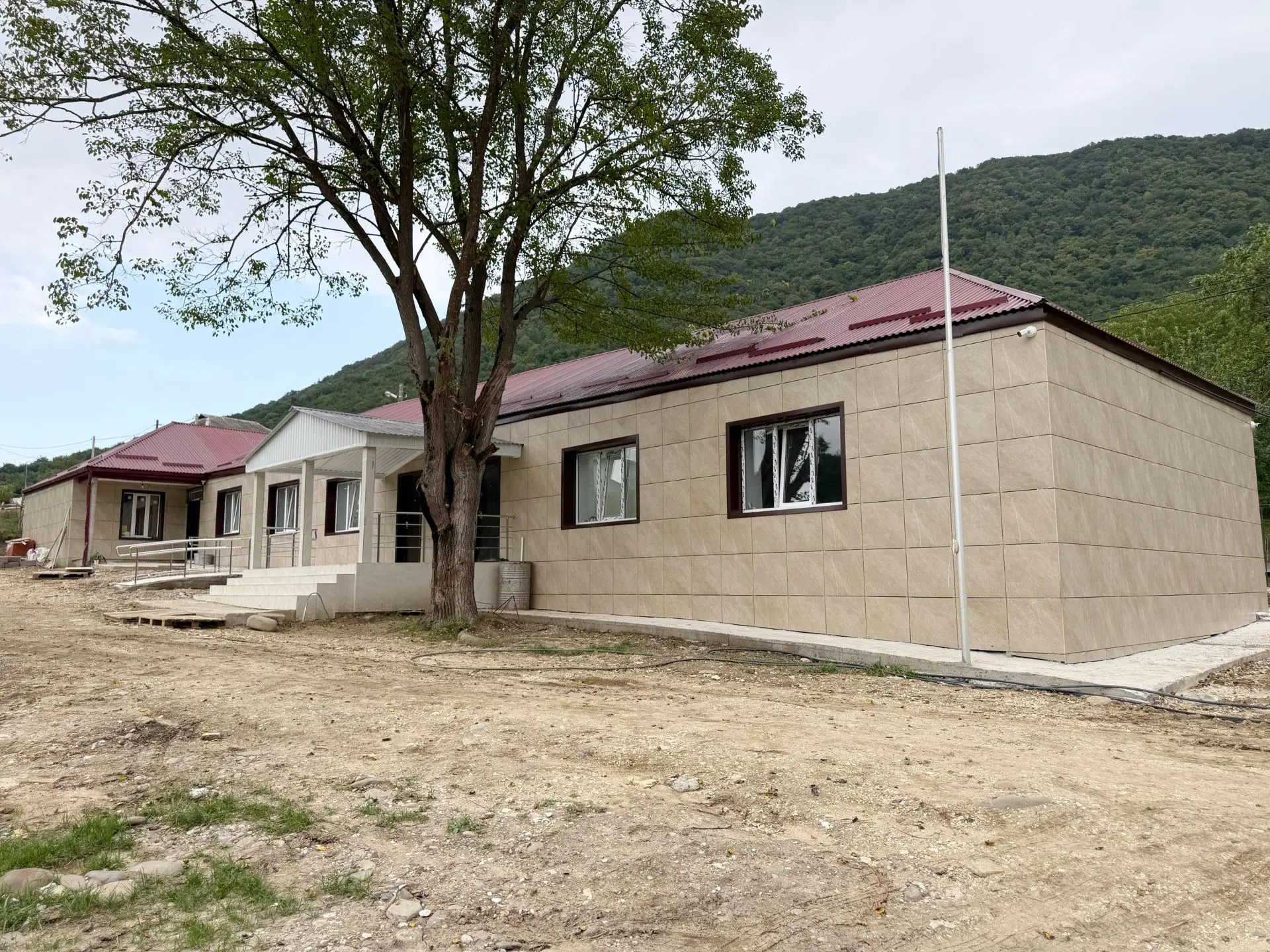 Для сельских школ такие проекты особенно важны: в селе Газия Кайтагского района заверши...