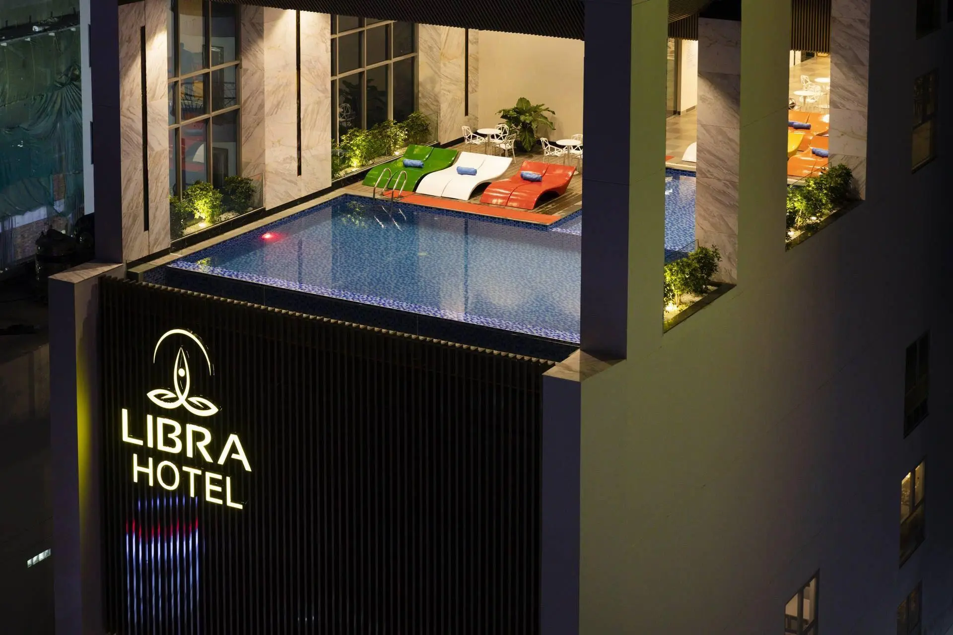 🇻🇳 Вьетнам (Нячанг) из Тюмени
Прямой перелет, без пересадок🔥

📍Libra Nha Trang Hotel 4*

🐚Совре