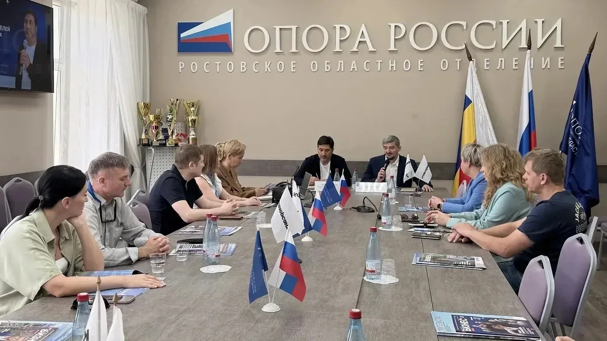 Олег Дереза в интервью «Коммерсантъ»: «Не все предприятия могут выжить в новых реалиях»

На площадке