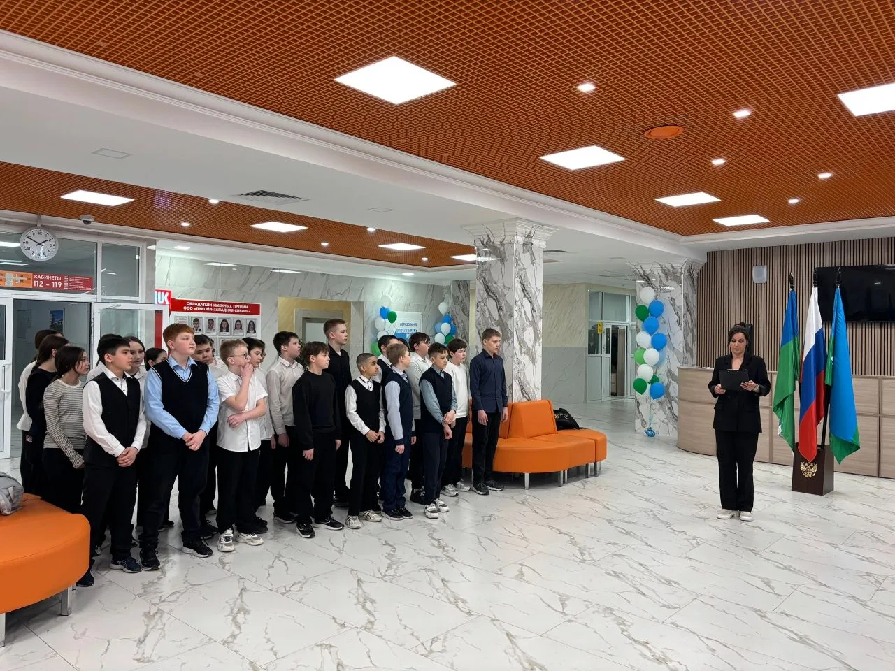 🎉Торжественная линейка в 6-х классах: ставим точку в четверти!  ✅Сегодня в нашей школе прошла торжес