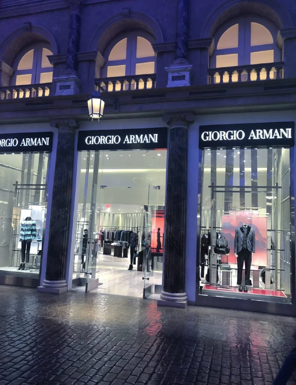Бархат с напылением Armani 💙