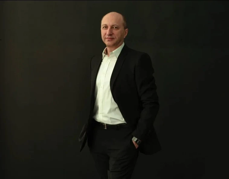 Эльдар Алиев назначен председателем жюри национальной театральной премии «Золотая маска»  Решением С