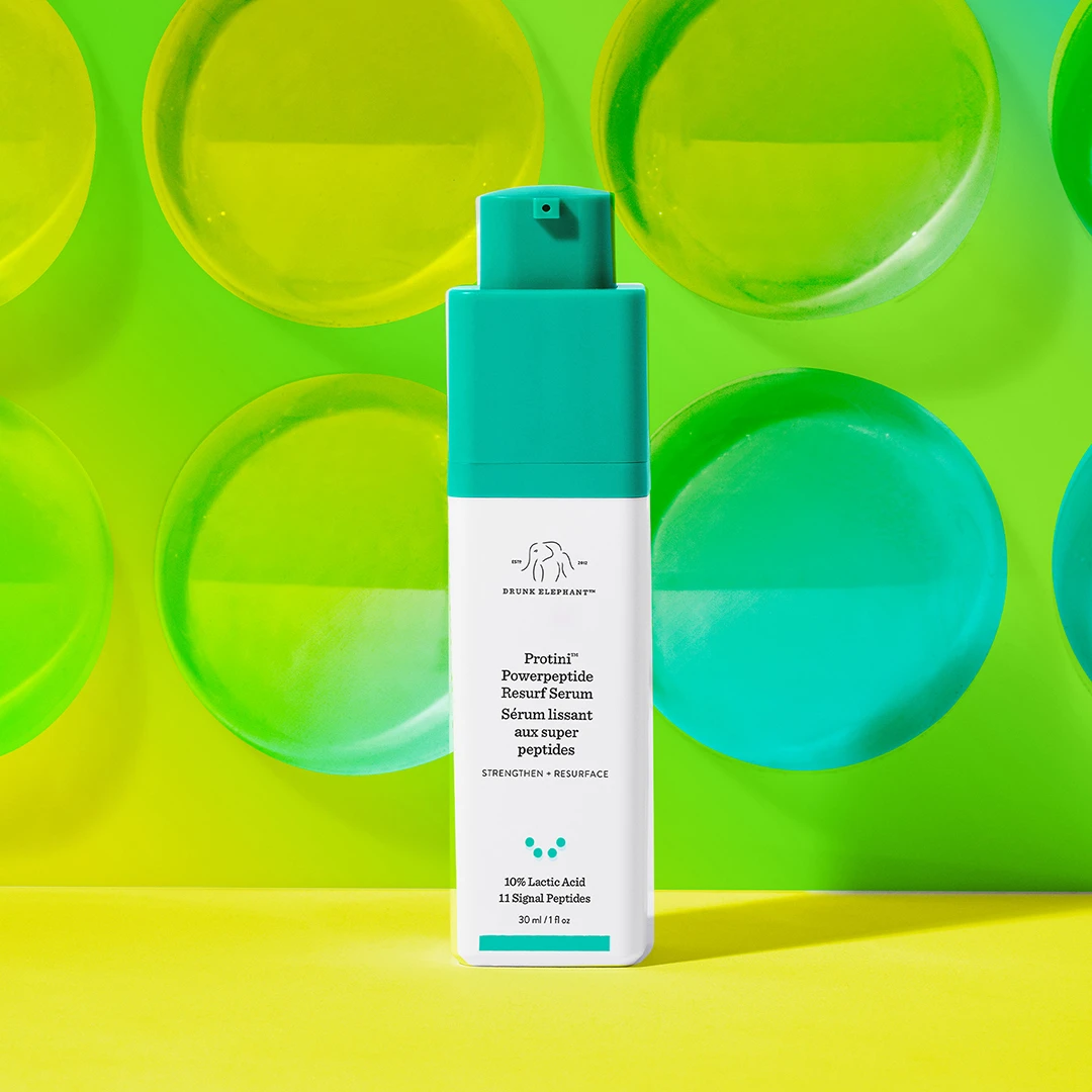 Новая сыворотка для ежедневного применения Protini™ от Drunk Elephant с 10% молочной ки...