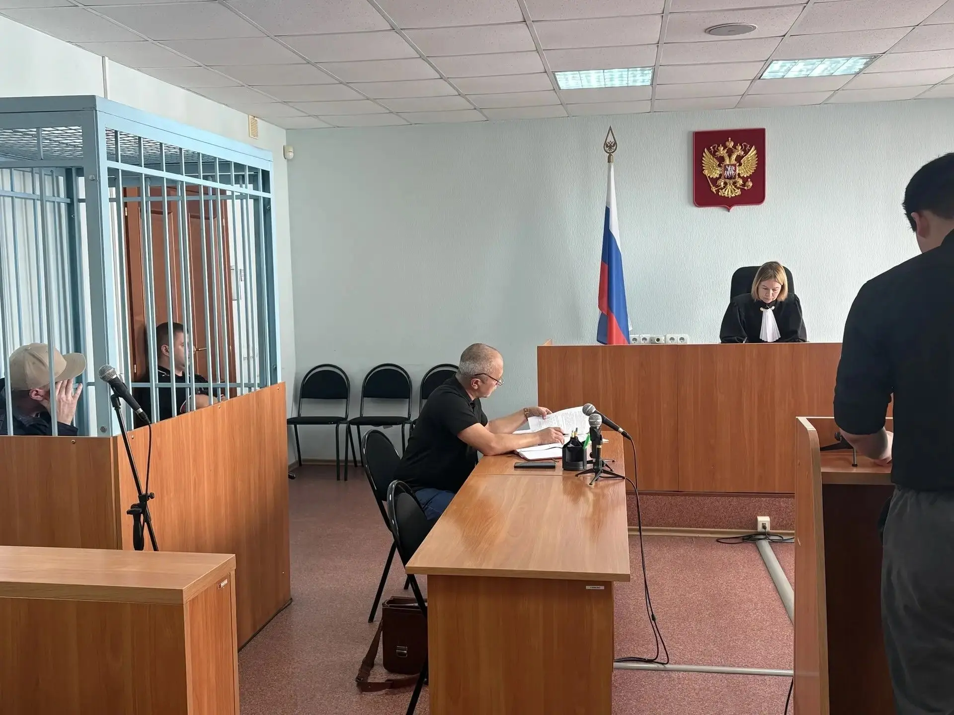 Суд продлил срок содержания под стражей жителю Приволжского района, обвиняемому в незак...