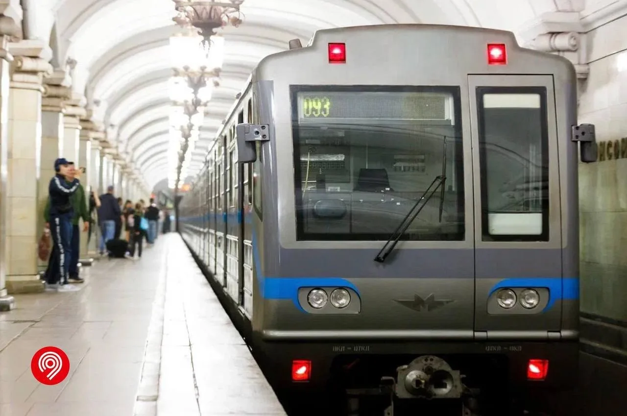 🚇 Парад поездов и выставка ретровагонов  🎉 Сегодня исполняется 91 год Московскому метрополитену!  🚇 