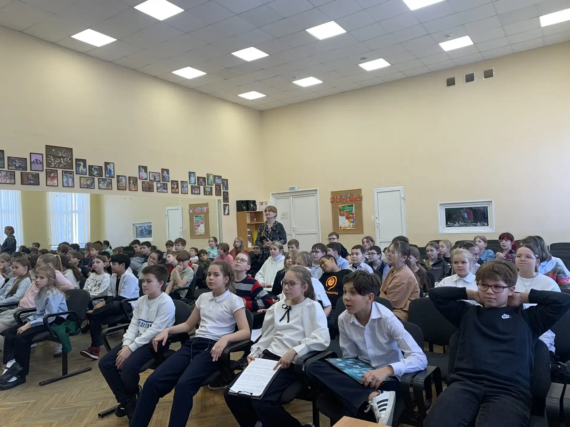 🧬 Фестиваль науки  📍 Ленинский проспект, 43А  🔬 В рамках Фестиваля Науки среди четвероклассников про
