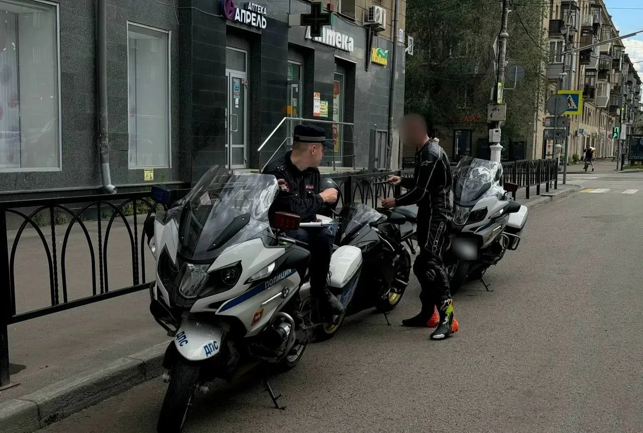 В Магнитогорске продолжаются проверки водителей мототранспорта.

12 июня в районе дома №51 по проспе