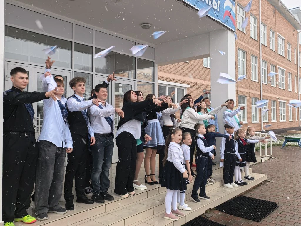 🎓 В нашей школе стартовала традиционная «Неделя детства»!